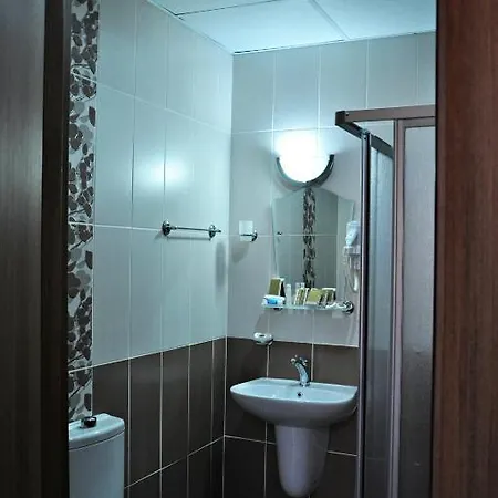 Avcilar Vizyon 3*
